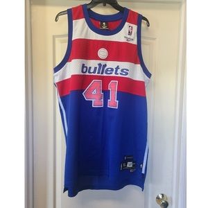 Bullets Jersey